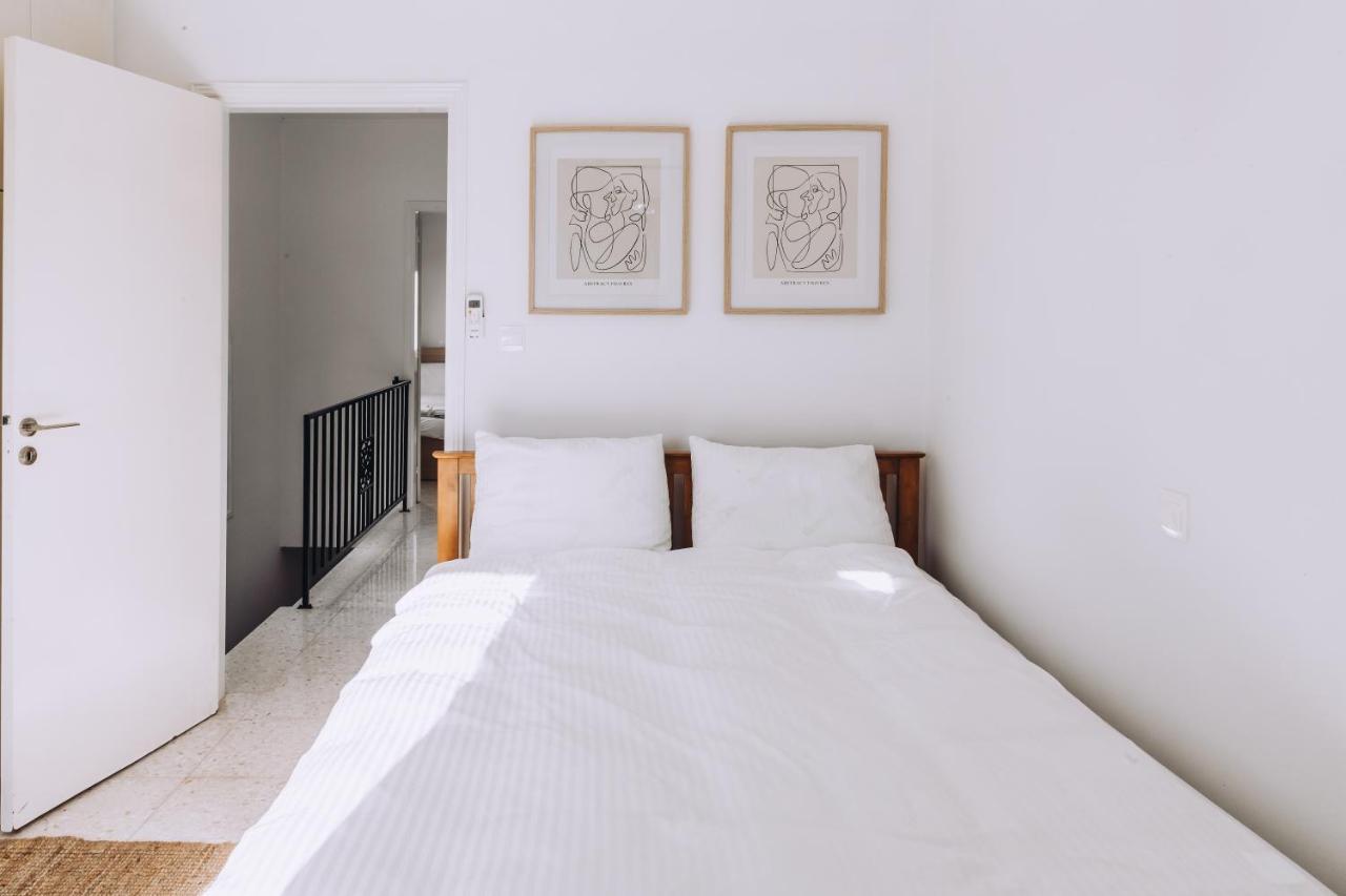 Minimal Townhouse Center Paphos Villa Exterior photo